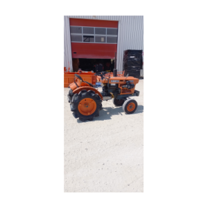 Micro-tracteur d'occasion Kubota B7001 – 16 CV, 2 RM